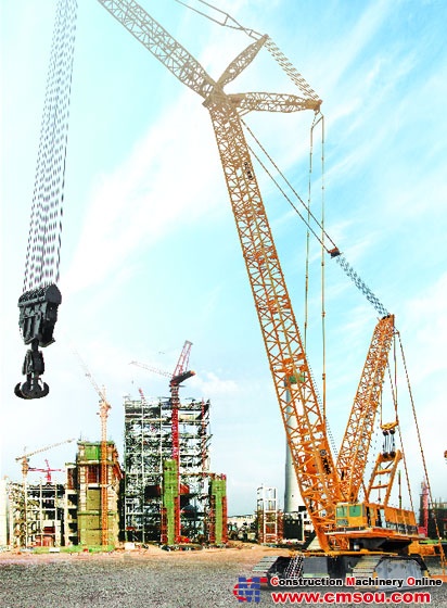 XCMG XGC28000 Crawler Crane