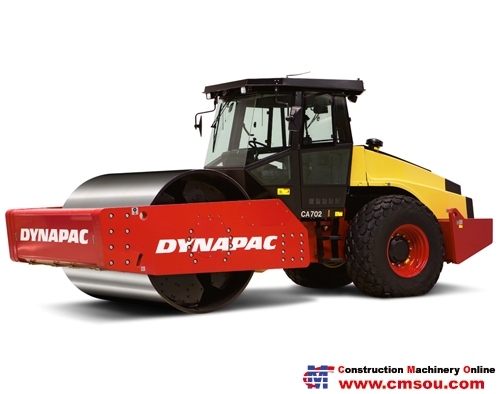 DYNAPAC CA702D Roller