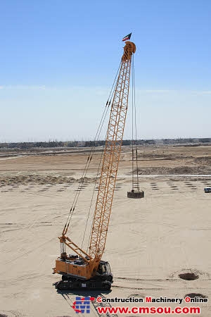 Liebherr HS 885 HD Litronic Crawler Crane