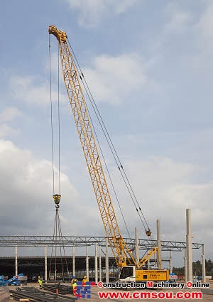 Liebherr HS 835 HD Litronic Crawler Crane