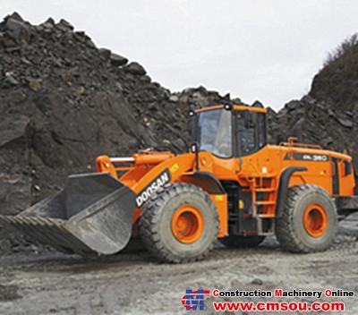 DOOSAN DL350 Wheel Loader