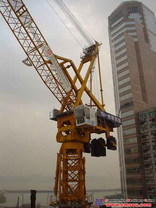 SCM D400 Tower Crane