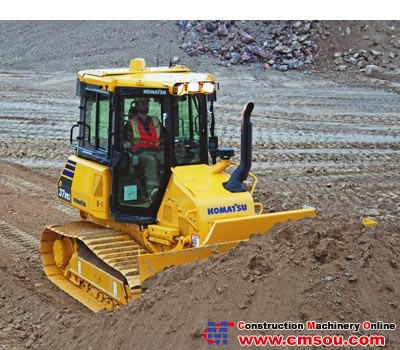 KOMATSU D37PXi-23 bulldozer