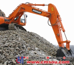 DOOSAN DX300LCA crawler excavator